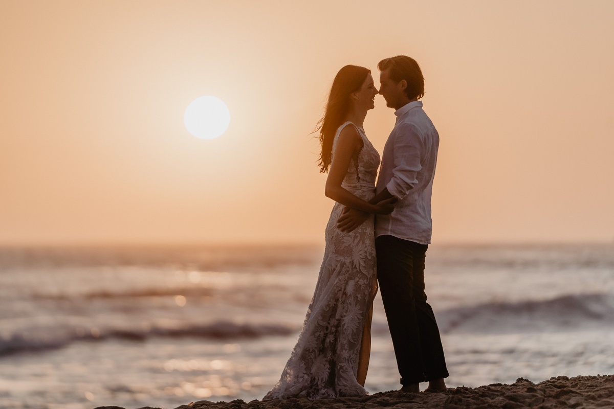 Sa coma photographer in Mallorca - wedding photoshoot